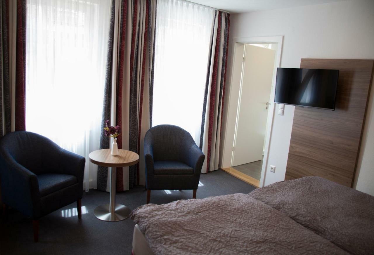 La Flamme Wertheim Garni Bed & Breakfast Bagian luar foto